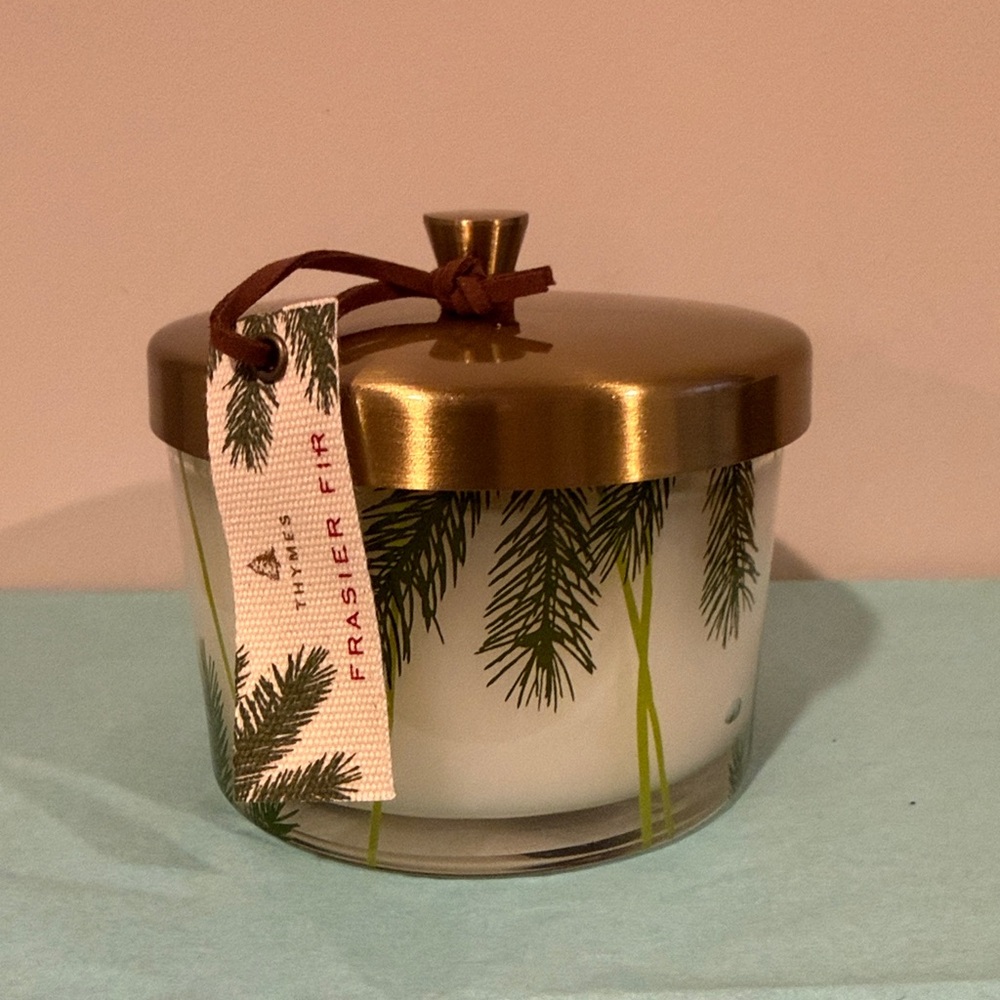 Thymes Heritage Pine Needle CandleFrasier Fir Pine Scent - 11.5 Oz - Frasier Fir - Picture 3 of 5